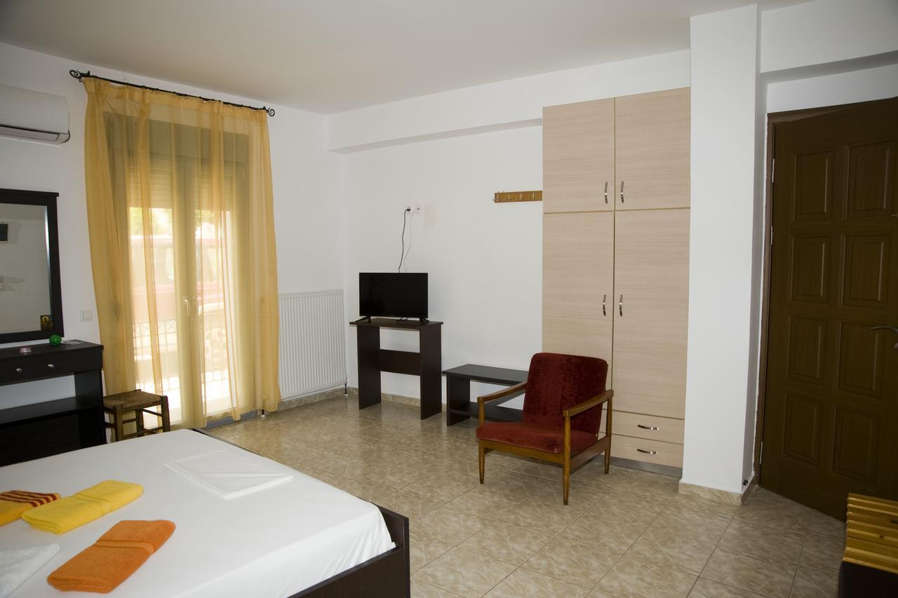 Pyrgos Sofokleous Hotel Mytilíni Exterior foto